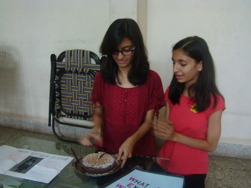 Eesha n Tanvi - 2.JPG