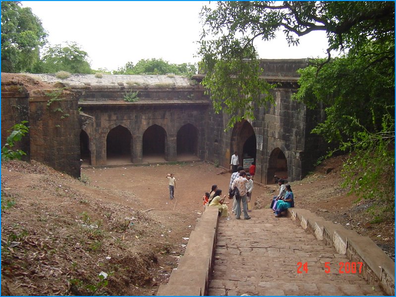Panhala - 046 - 24-05-2007 5-54-30 PM